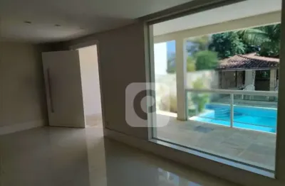 Casa com 3 quartos à venda na Rua Alto Alegre, Pechincha, Rio de Janeiro