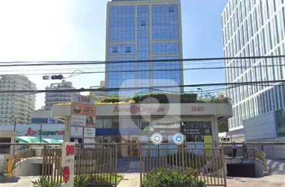 Sala comercial à venda na Avenida Embaixador Abelardo Bueno, Barra Olímpica, Rio de Janeiro