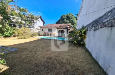 Casa linear 197m²  3 quartos a venda na barra da tijuca terreno bifamiliar