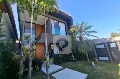 Casa 3 suítes à venda na barra da tijuca no condomínio interlagos de itaúna 380m²