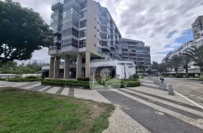 Teatro com 450 lugares na praia da barra da tijuca entre posto 5 e 6 à venda