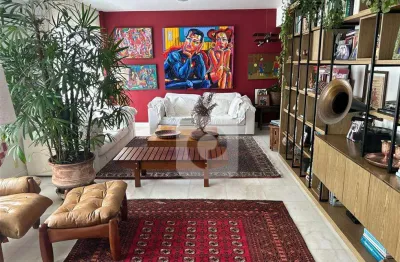 Patrimovel vende apartamento de 4 quartos no melhor trecho de ipanema