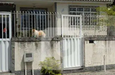 Casa em jardim sulacap — pronta para morar, em ótimo estado de conservação!