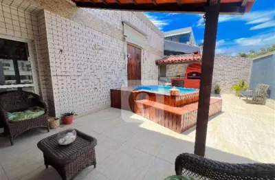 Patrimovel vende no recreio cobertura com piscina e churrasqueira