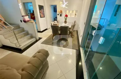 Casa de 340 m² com 5 quartos e 4 suítes no vale das acácias – o lar dos seus sonhos!