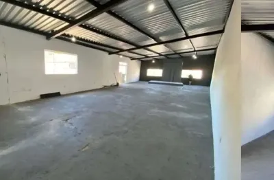 Salão para alugar, 180 m² por r$ 2.500,00/mês - portinho - cabo frio/rj