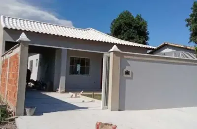 Casa com 2 quartos à venda na Rua das Papoulas, 402, Bacaxá, Saquarema