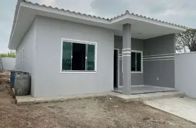 Casa com 2 dormitórios à venda, 70 m² por r$ 320.000,00 - praia do barbudo - araruama/rj