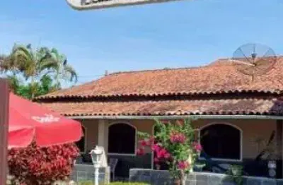 Casa à venda com 6 quartos localizada no balneário de são pedro da aldeia