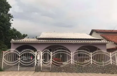 Casa com 3 dormitórios à venda por r$ 750.000 - green valley - rio bonito/rj