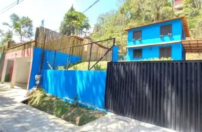Casa com 2 dormitórios à venda, 100 m² por r$ 520.000 - cuiabá - petrópolis/rj