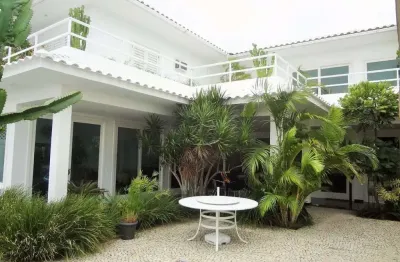 Casa com 4 dormitórios à venda por r$ 3.500.000,00 - peró - cabo frio/rj