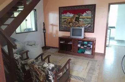 Casa residencial frente ao mar em cabo frio – 260m², 4 suítes, piscina e espaço gourmet