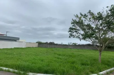 Lote em condomínio – 400 m² em são pedro da aldeia (base aero naval)