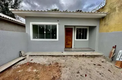 Casa com 2 dormitórios à venda, 70 m² por r$ 290.000,00 - praia do barbudo - araruama/rj