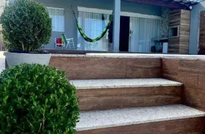 Excelente casa para locação r$2.500,00 - fazendinha - araruama/rj