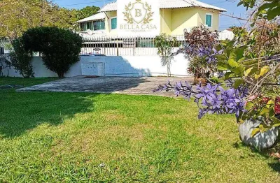 Terreno à venda em araruama – excelente localização, murado e com piscina!