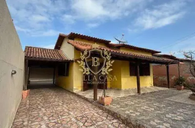 Casa independente para locação, com 2 quartos por apenas r$ 1.400,00 - fazendinha - araruama/rj