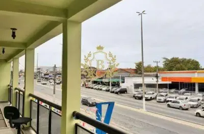 Casa comercial com 6 ambientes para locação por r$4.000,00/mês - vila capri - araruama/rj