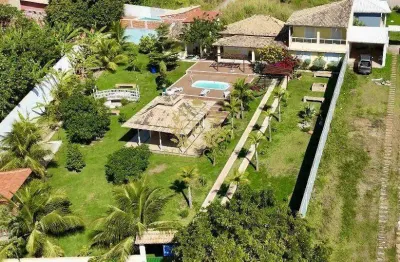 Oportunidade única: casa a 900m da praia viva o melhor dos dois mundos