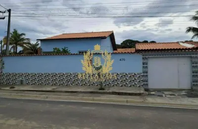 Casa residencial com 2 quartos, suíte, frente em araruama (coqueiral) – financiamento aceito