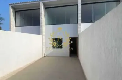 Casa duplex com 2 quartos para locação por r$ 2.890,00/mês - centro - araruama/rj