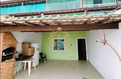 Casa triplex com 3 quartos para locação por r$3.980,00/mês - centro - araruama/rj