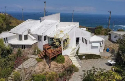 Casa com 3 suítes á venda por r$ 2.900.000,00 - pontal do atalaia - arraial do cabo/rj