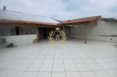 Casa comercial para aluguel por r$ 3.500,00 - jardim esperança - cabo frio/rj