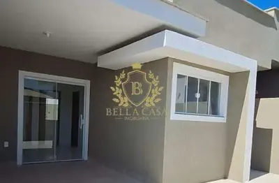 Casa à venda em vila do peró, cabo frio - 2 quartos, 2 vagas, frente