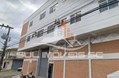 Sala comercial com 1 sala à venda no São João, Itajaí  por R$ 1.350.000