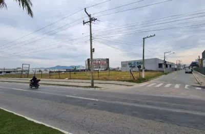 Terreno com grande potencial construtivo na cidade nova itajaí