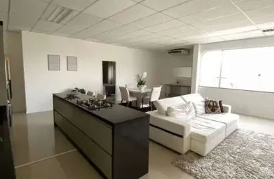Apartamento com 3 quartos para alugar no Cordeiros, Itajaí 