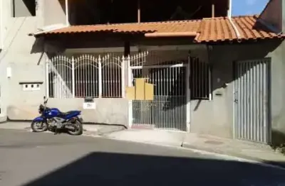 Casa com 6 quartos à venda na rua francisco malaquias tavares, grama, juiz de fora, 300 m2 por r$ 350.000
