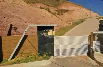 Terreno em condomínio fechado à venda na rua victório zarantonelo, quintas das avenidas, juiz de fora, 301 m2 por r$ 195.000