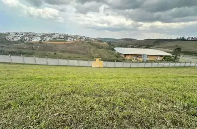 TERRENO DOS SONHOS NO ALPHAVILLE JF: 576m² com Vista Privilegiada e Topografia Única