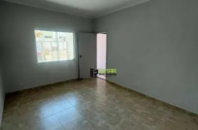 Casa com 3 dormitórios, 150 m² - venda por R$ 850.000,00 ou aluguel por R$ 4.150,00/mês - Alvinópolis - Atibaia/SP