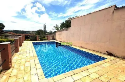 Casa com 2 quartos à venda na Rua dos Cravos, 420, Jardim dos Pinheiros, Atibaia