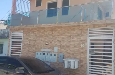 Vila com 05 apartamentos e uma casa no bairro lirio do vale vila de kitenes