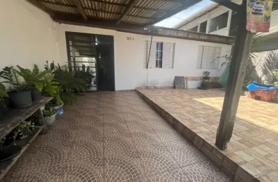 Casa 03quartos 144m² bairro do ganchinho logo no começo do bairro curitiba parana