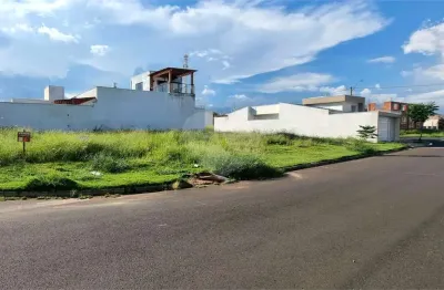Terreno à venda na Professor Doutor José Antonio De Campos Machado, Residencial Vista do Horto, Araraquara