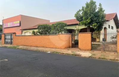 Casa com 3 quartos à venda na Rua Major Carvalho Filho, 2098, Centro, Araraquara
