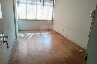 Apartamento com 2 quartos à venda ou para locação em centro - sp