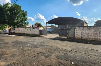 Barracão / Galpão / Depósito à venda na Hugo Negrini, Vila Bela Vista, Araraquara