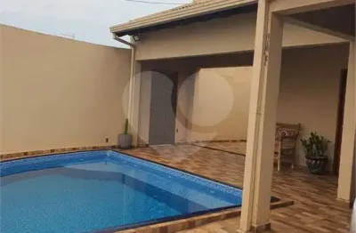 Casa com 3 quartos à venda na Dona Maria Janasi Biagioni, Parque Residencial Vale do Sol, Araraquara