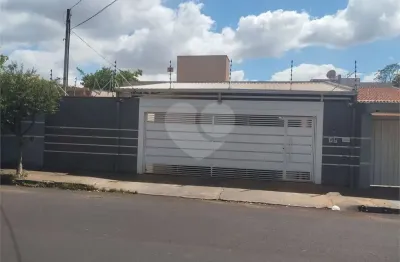 Casa térrea com 3 quartos à venda em jardim botânico - sp