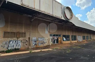 Barracão / Galpão / Depósito à venda na Major Dario Alves De Carvalho, Centro, Araraquara