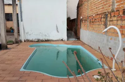 Casa com 2 quartos à venda em jardim adalberto frederico de oliveira roxo i - sp