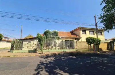 Casa com 4 quartos à venda na Feijó, Centro, Araraquara