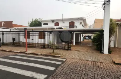 Casa comercial à venda no Centro, Araraquara 